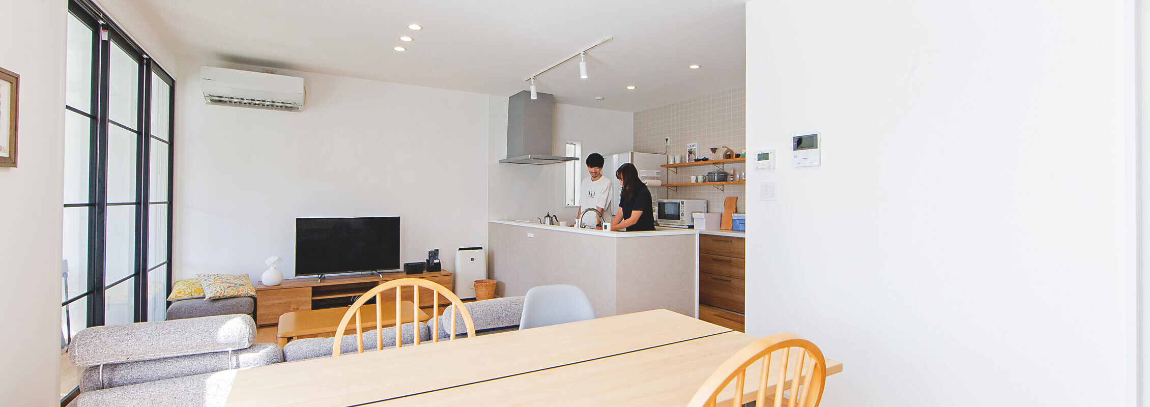 家事動線と収納+ご夫婦それぞれの時間を叶えた住まい